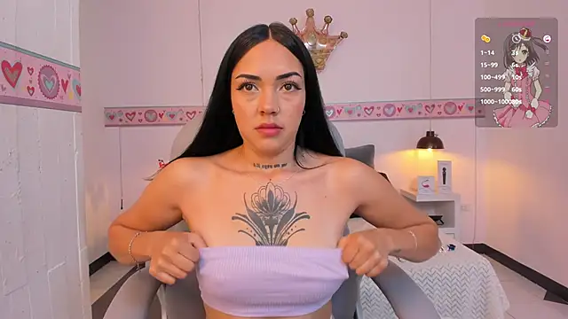 AndreaG  online show from October 19, 3:53 am