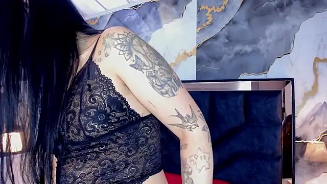 SusanVilla online show from June 13, 8:07 pm