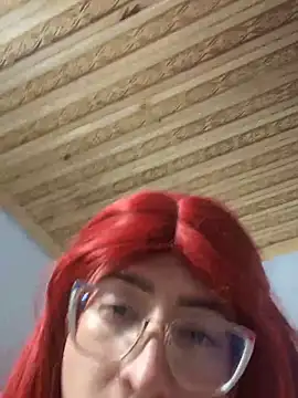 Snapshot of NICOLLE__12 chatting on November 19, 3:28 am NICOLLE 12 online show from November 19, 3:28 am