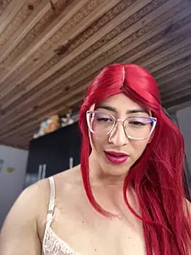 Snapshot of NICOLLE__12 chatting on July 6, 12:06 am NICOLLE 12 online show from July 6, 12:06 am