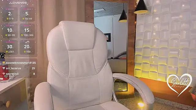 Scarlett Kiiss online show from January 5, 5:27 pm