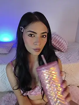 In-Ur-dreams online show from November 7, 10:46 pm