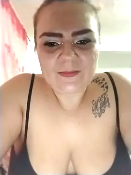 coral marley online show from December 13, 11:33 pm