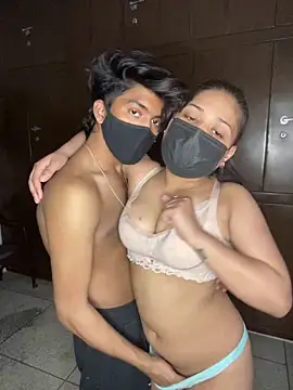 soniyaverma00 online show from March 11, 8:08 am