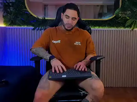 Dante Dimarco online show from November 16, 1:21 am