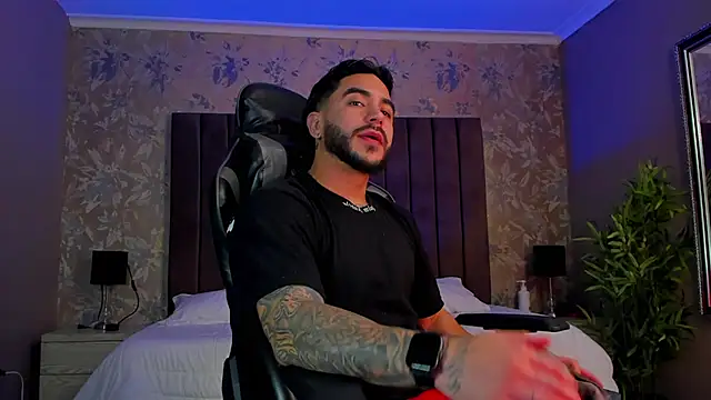 Dante Dimarco online show from November 2, 10:04 pm