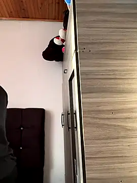 Snapshot of wiland_hot23 chatting on November 17, 9:08 pm wiland hot23 online show from November 17, 9:08 pm