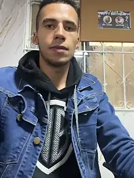 Snapshot of wiland_hot23 chatting on October 14, 8:53 pm wiland hot23 online show from October 14, 8:53 pm