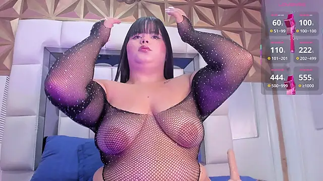 violet milleer online show from January 8, 7:09 pm