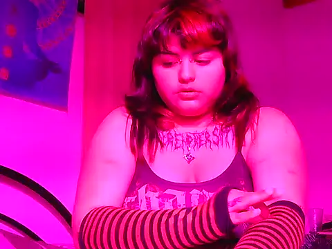 crucifxcked online show from October 26, 12:44 am