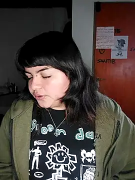 crucifxcked online show from October 6, 1:23 pm