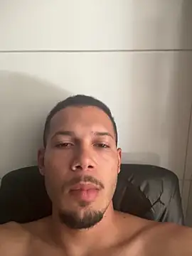 MCLZK online show from April 22, 6:04 pm