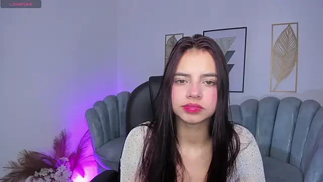 zharaa fox online show from February 27, 3:07 am