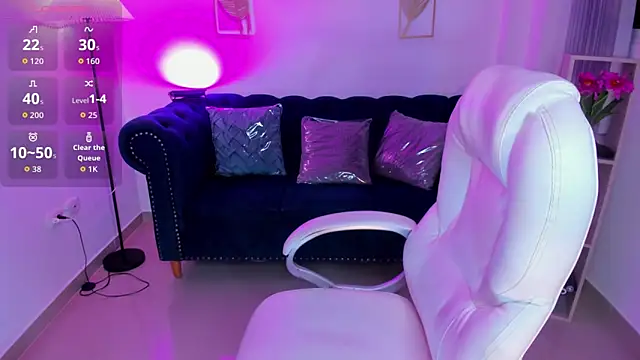 zharaa fox online show from March 27, 2:20 am