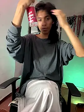 MadamLeRouge online show from November 6, 10:25 pm