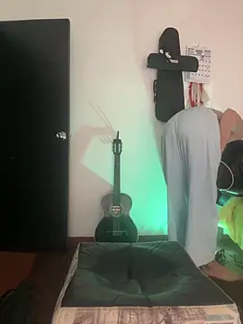 MadamLeRouge online show from February 10, 1:04 am