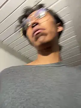 MadamLeRouge online show from February 17, 12:52 am