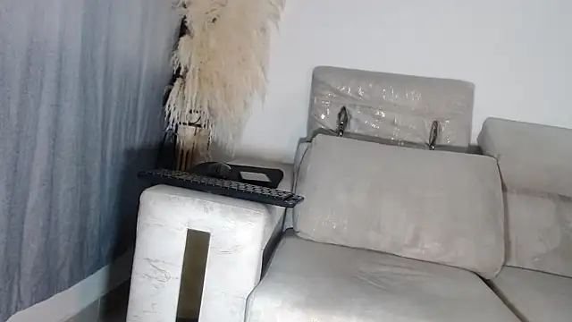 Adrew fox online show from October 16, 4:54 am