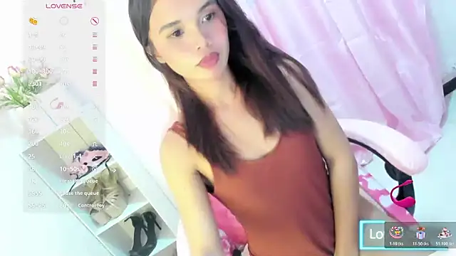 Snapshot of jeanalove chatting on November 18, 6:22 pm jeanalove online show from November 18, 6:22 pm