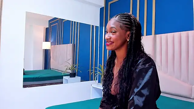 AmaraFierce online show from October 21, 11:31 am