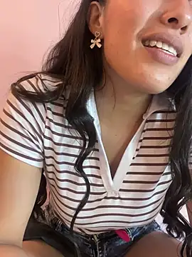 Amelia Rivas online show from June 3, 6:56 pm