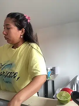 Amelia Rivas online show from April 23, 1:46 pm