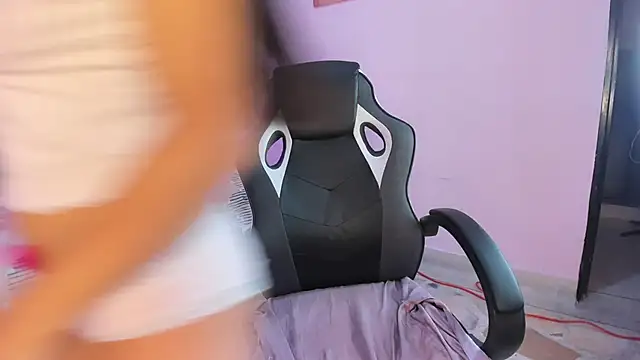 Amelia Rivas online show from February 27, 7:24 pm