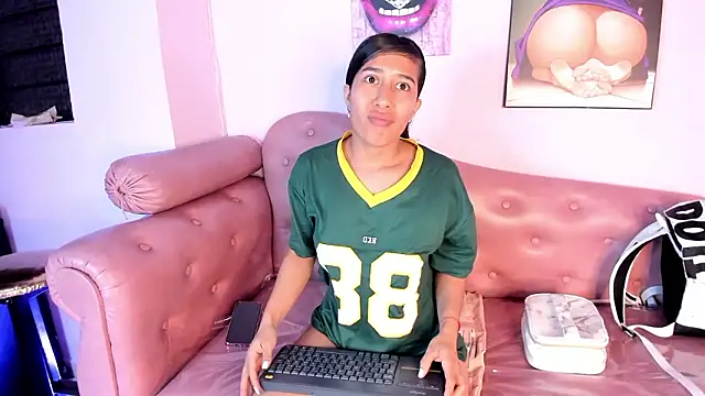 Amelia Rivas online show from February 12, 7:57 pm