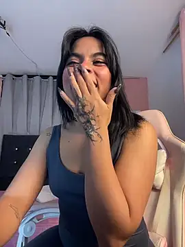 Veeronica  online show from November 8, 1:31 am