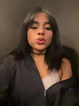 Veeronica  online show from October 9, 2:23 am