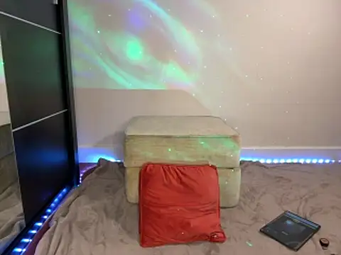 SaraNoir80 online show from November 20, 8:42 pm