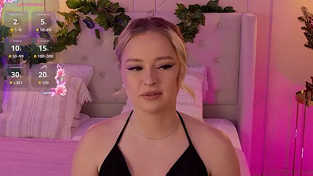 EllyLinn online show from February 5, 5:09 pm