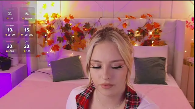 Snapshot of EllyLinn chatting on December 4, 4:50 pm EllyLinn online show from December 4, 4:50 pm