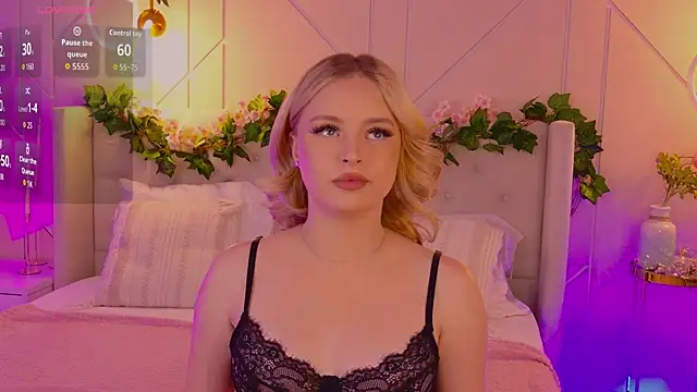 EllyLinn online show from March 30, 5:14 pm