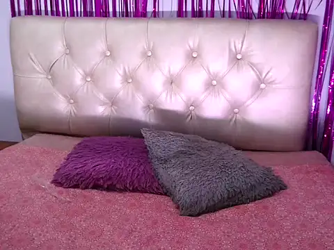 Snapshot of Cherrythx chatting on October 16, 2:47 pm Cherrythx online show from October 16, 2:47 pm