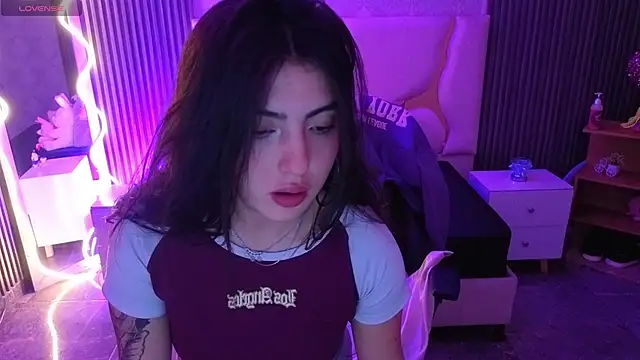 Ixchel tay online show from May 31, 3:56 am