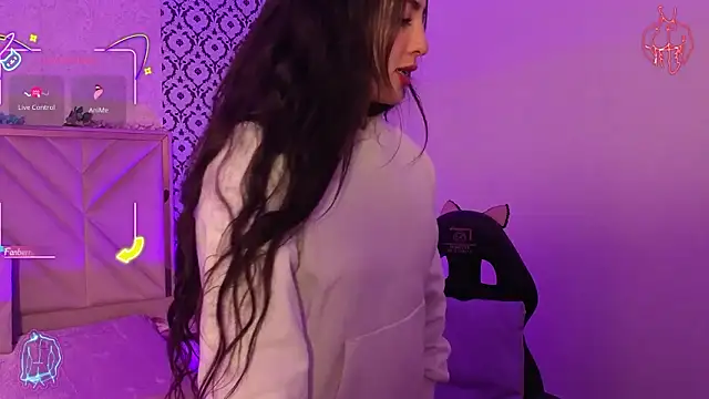 Ixchel tay online show from March 18, 3:42 am