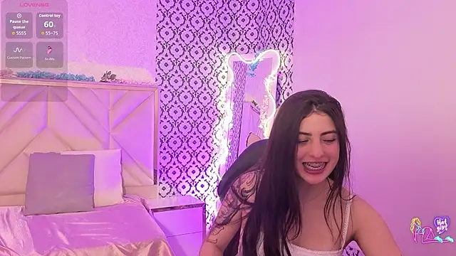 Ixchel tay online show from February 23, 3:30 am