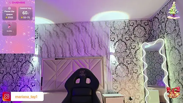 Ixchel tay online show from December 4, 4:11 am