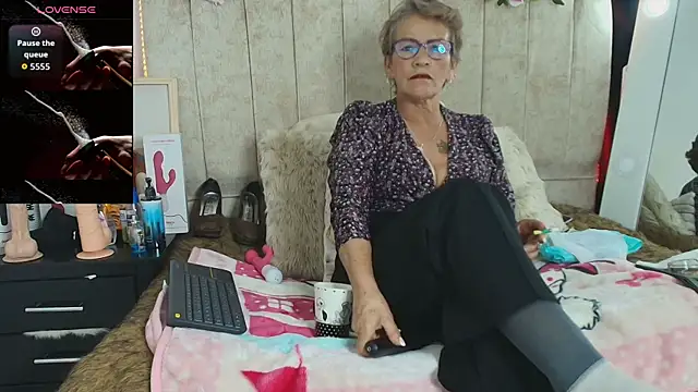 Devora mature65 online show from November 19, 2:33 am