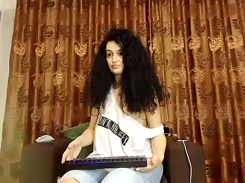 Snapshot of JadeLure chatting on September 30, 10:16 pm JadeLure online show from September 30, 10:16 pm