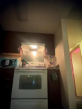 Snapshot of bellacagyal chatting on November 20, 9:04 pm bellacagyal online show from November 20, 9:04 pm