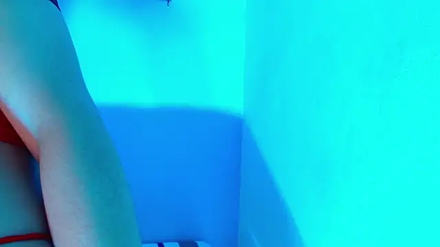 luna hawks online show from December 16, 4:17 am