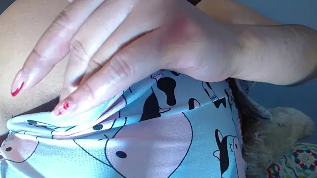 luna hawks online show from January 11, 5:25 am