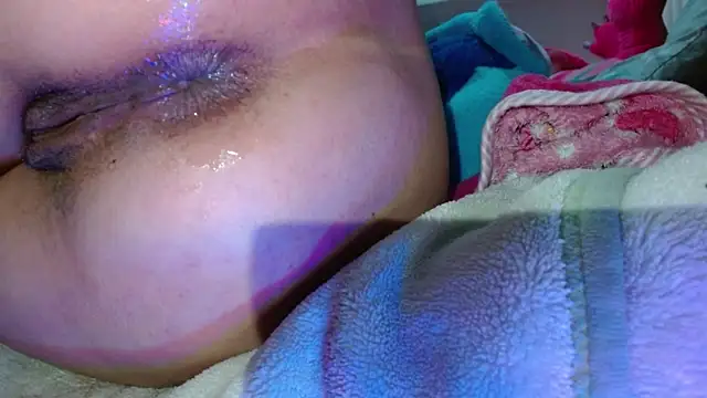 luna hawks online show from February 16, 9:34 pm