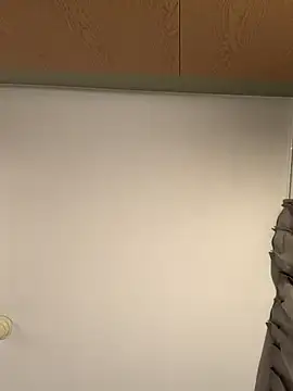 GoldenPussy1329 online show from January 7, 2:05 am