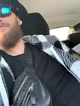 GoldenPussy1329 online show from January 15, 10:40 am