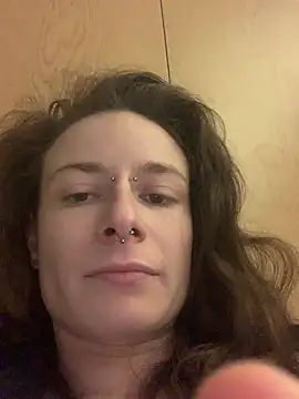 GoldenPussy1329 online show from February 28, 11:37 pm