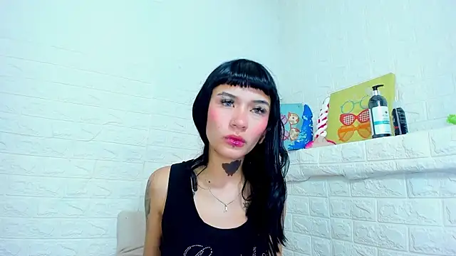 MelanyHarrysHH online show from October 13, 5:09 am