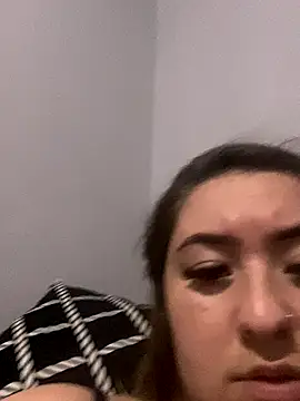 Snapshot of alegata27 chatting on October 26, 3:07 am alegata27 online show from October 26, 3:07 am